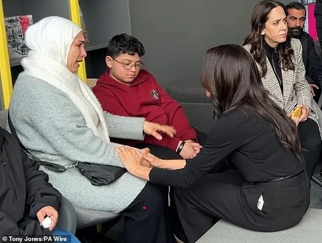 Emotional Visit: Sussexes Support Jordan's King Hussein Cancer Centre in Aid of Conflict-Affected Children