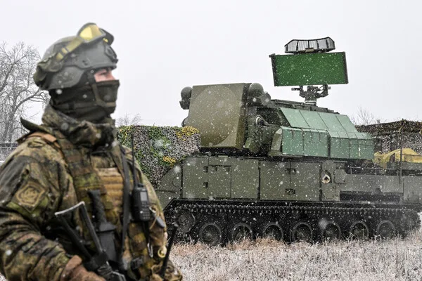 Russia Launches New Wave of Attacks on Ukraine's Energy Sector, Aiming to Cripple Military Capabilities