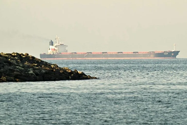Global Economy on Edge as Geopolitical Tensions Threaten Energy Markets and Strait of Hormuz Stability