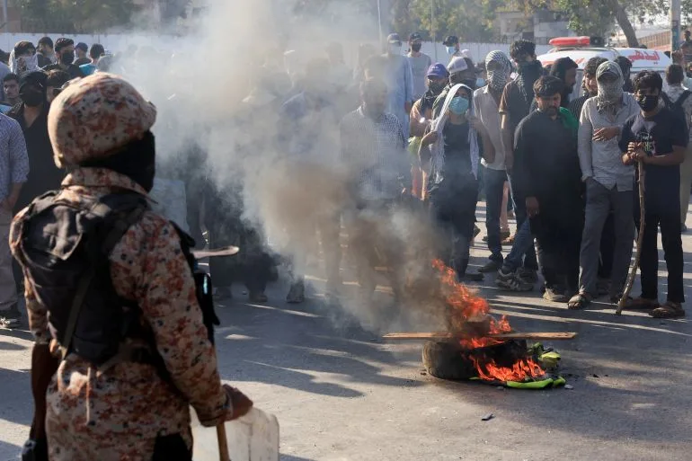 Pakistan's Precarious Balancing Act: Navigating Iran-Saudi Tensions and Economic Stakes