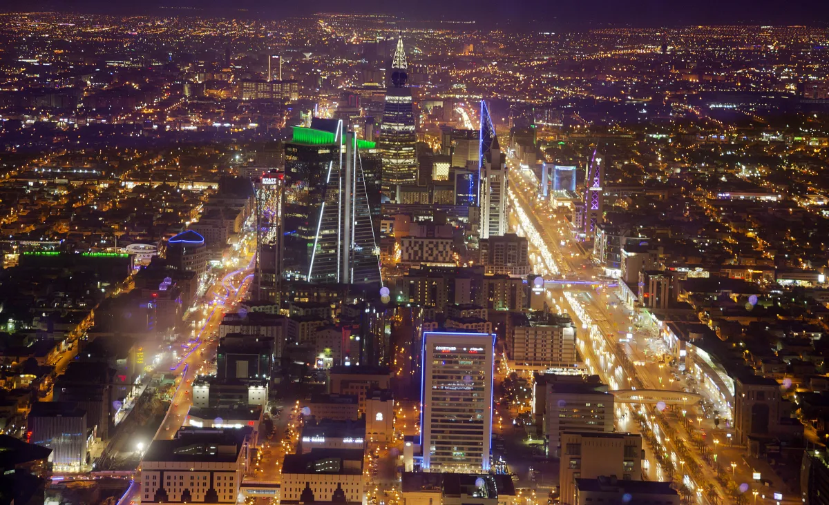 GCC Nations: Balancing Economic Reliance on Migrant Labor Amid Geopolitical Tensions