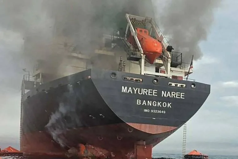 Iran's IRGC Warns of Oil Price Surge and Retaliation in Strait of Hormuz Amid Escalating US-Israeli Conflict