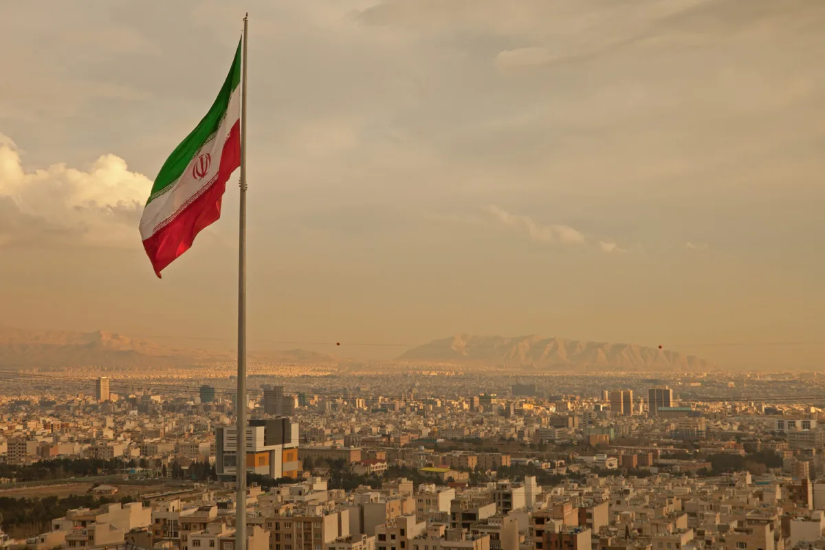 Iran Dismisses Ukraine's Military Aid Offers as 'Symbolic' Amid Ongoing Regional Tensions