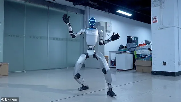 Unitree G1 Robot Goes Viral After Darting Through Brooklyn Bridge Park with Kids