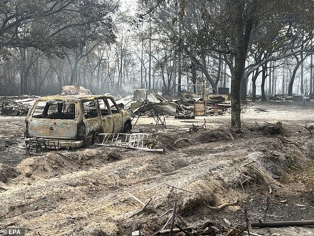 Volunteer firefighter dies from medical emergency while battling deadly Florida wildfires